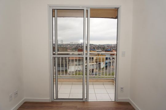 Varanda de apartamento para alugar com 2 quartos, 47m² em Jardim Vitória, Embu das Artes