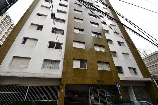Fachada do Prédio de apartamento para alugar com 1 quarto, 41m² em Centro, Campinas