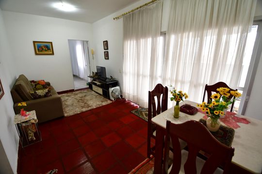 Sala de apartamento para alugar com 1 quarto, 41m² em Centro, Campinas
