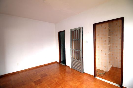 Sala de apartamento para alugar com 1 quarto, 65m² em Vista Alegre, Rio de Janeiro