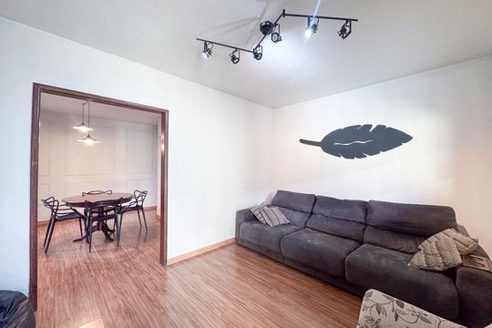 Casa à venda com 3 quartos, 180m² em Itaipu, Contagem