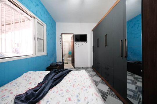 Suíte de casa à venda com 4 quartos, 200m² em Ponte Rasa, São Paulo