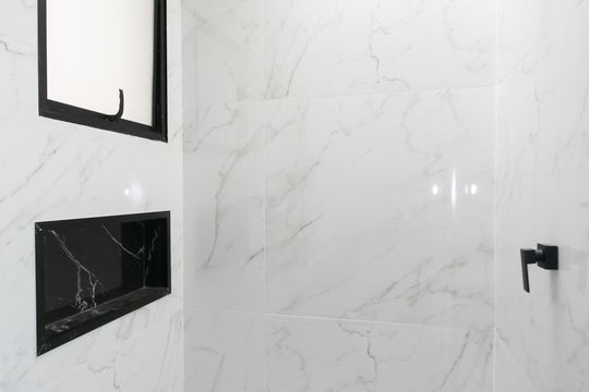 Banheiro de casa à venda com 2 quartos, 90m² em Vila Campanela, São Paulo
