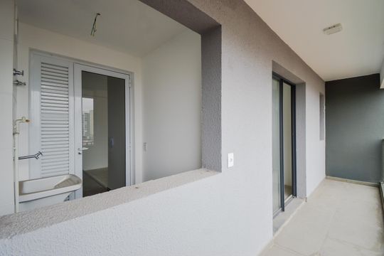 Varanda da Sala de apartamento à venda com 2 quartos, 69m² em Vila Rosalia, Guarulhos
