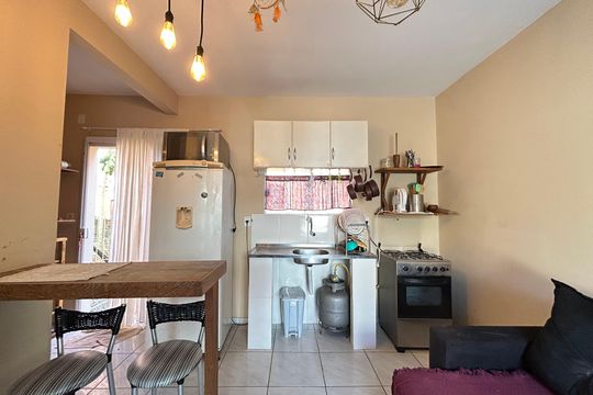 Cozinha  de apartamento para alugar com 1 quarto, 35m² em Rio Tavares Central, Florianópolis