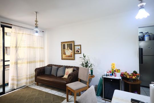 Sala de apartamento à venda com 3 quartos, 63m² em Jaguaribe, Osasco