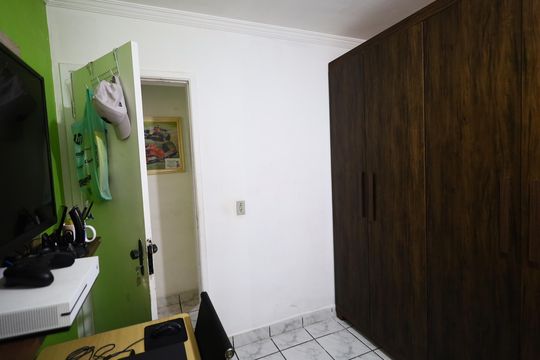 Quarto 2 de apartamento à venda com 3 quartos, 63m² em Jaguaribe, Osasco