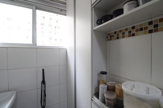 Área de serviço de apartamento para alugar com 2 quartos, 51m² em Recreio dos Bandeirantes, Rio de Janeiro