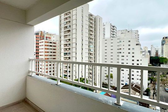 Varanda de kitnet/studio para alugar com 1 quarto, 30m² em Jardim Paulista, São Paulo