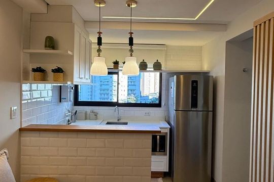 Cozinha de apartamento para alugar com 1 quarto, 35m² em Km 18, Osasco