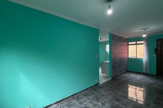 Apartamento para alugar com 2 quartos, 55m² em Conjunto Habitacional Presidente Castelo Branco, Carapicuíba