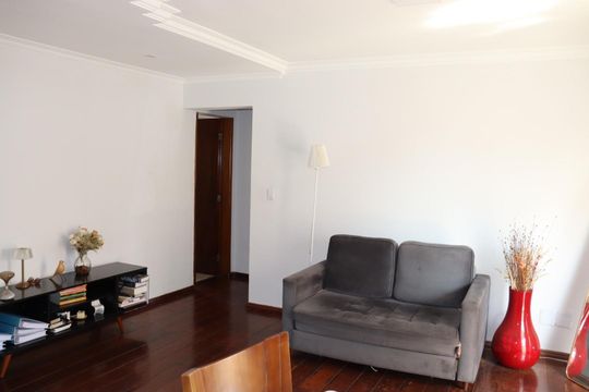 Apartamento à venda com 2 quartos, 86m² em Setor Bela Vista, Goiânia