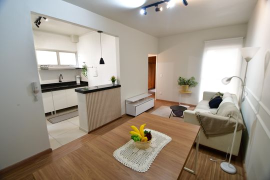 Sala de apartamento à venda com 1 quarto, 52m² em Cambuí, Campinas