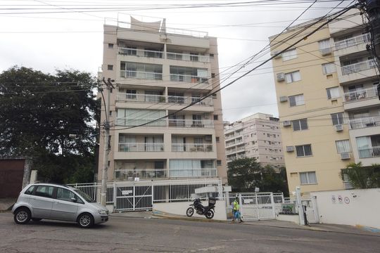Fachada de apartamento para alugar com 3 quartos, 136m² em Taquara, Rio de Janeiro