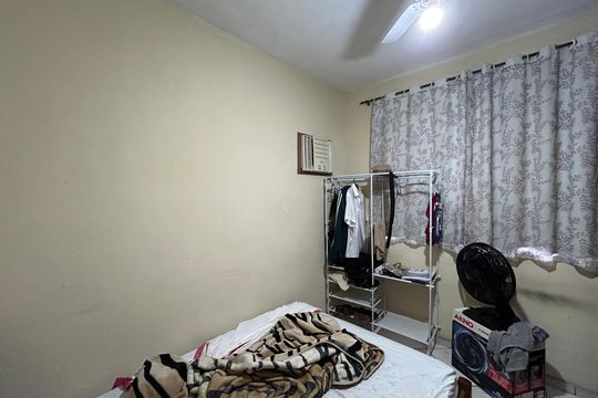 Quarto 2 de casa para alugar com 2 quartos, 75m² em Vaz Lobo, Rio de Janeiro