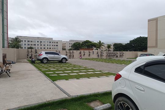 AREA COMUM ESTACIONAMENTO de apartamento para alugar com 2 quartos, 45m² em São José do Barreto, Macaé