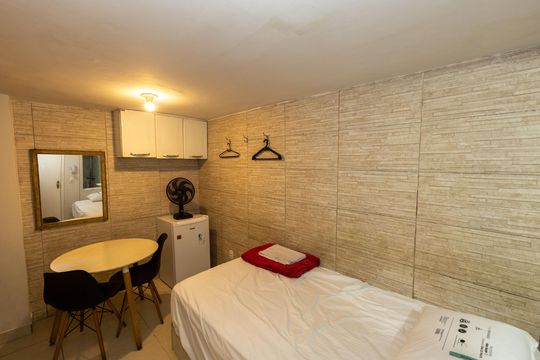 Suíte 1 de kitnet/studio para alugar com 1 quarto, 20m² em Santo Antônio, Belo Horizonte