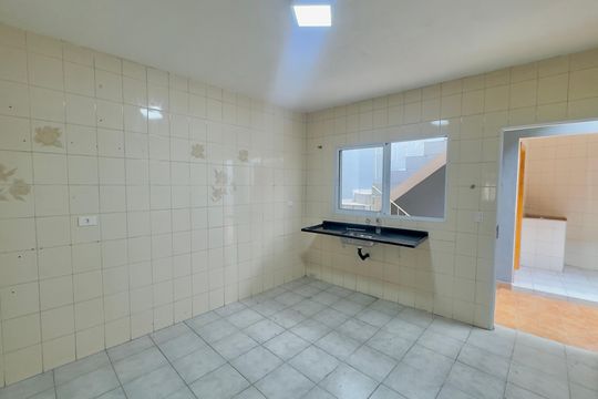 Cozinha de casa para alugar com 2 quartos, 160m² em Jardim Santa Mena, Guarulhos