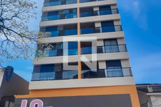 Fachada de apartamento para alugar com 1 quarto, 27m² em Vila Pauliceia, São Paulo