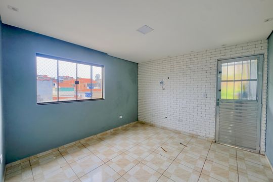 Sala de casa para alugar com 3 quartos, 80m² em Cidade Soberana, Guarulhos