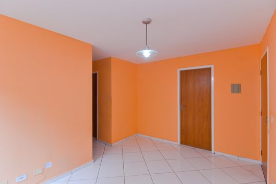 Sala de apartamento à venda com 2 quartos, 44m² em Jardim Sao Luiz, Guarulhos