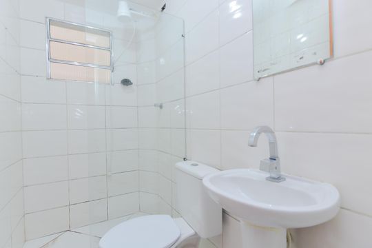 Banheiro de apartamento à venda com 2 quartos, 44m² em Jardim Sao Luiz, Guarulhos