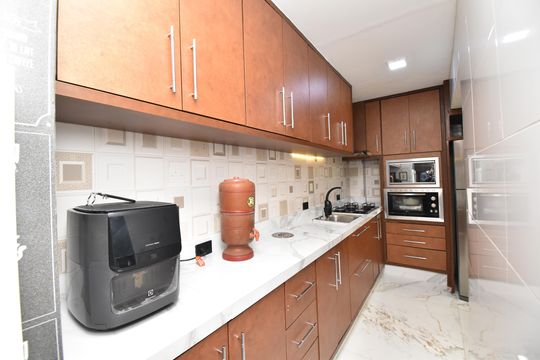 Sala/Cozinha de casa à venda com 2 quartos, 75m² em Cidade Industrial de Curitiba, Curitiba