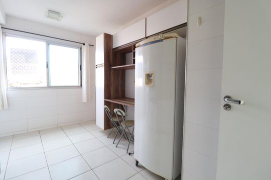 Cozinha de apartamento para alugar com 2 quartos, 73m² em Tabajaras, Uberlândia