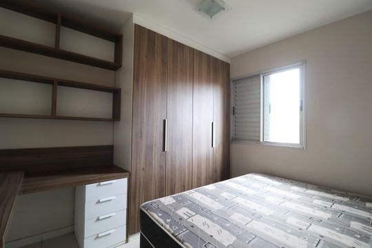 Quarto 1 de apartamento para alugar com 2 quartos, 73m² em Tabajaras, Uberlândia