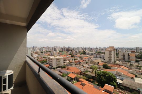 Sacada de apartamento para alugar com 1 quarto, 27m² em Santa Mônica, Uberlândia