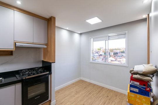 Sala de apartamento para alugar com 2 quartos, 32m² em Jardim Itacolomi, São Paulo
