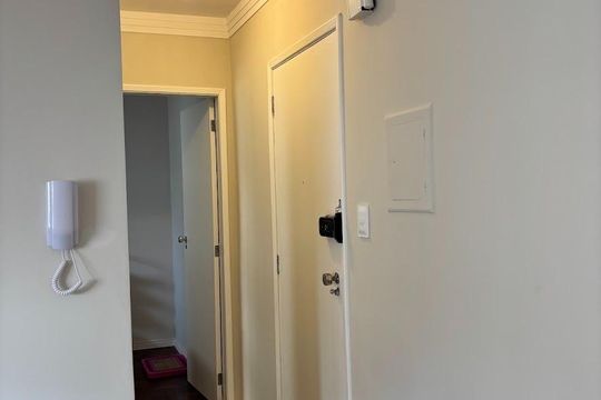 Corredor de apartamento para alugar com 3 quartos, 60m² em Centro, Belo Horizonte