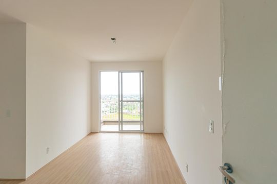 Sala de apartamento para alugar com 2 quartos, 45m² em Igara, Canoas