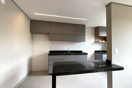 Cozinha de apartamento à venda com 3 quartos, 76m² em Serra, Belo Horizonte