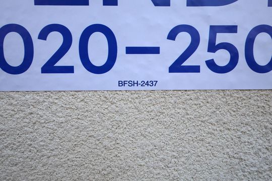Placa  de apartamento à venda com 1 quarto, 52m² em Vila Yara, Osasco