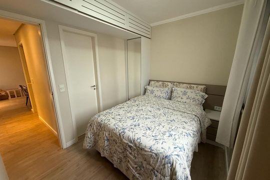 Quarto de apartamento à venda com 2 quartos, 60m² em Parque Maria Domitila, São Paulo