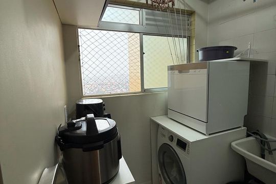 Área de serviço de apartamento à venda com 2 quartos, 60m² em Parque Maria Domitila, São Paulo