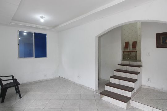 Casa para alugar com 1 quarto, 40m² em Gamboa, Cabo Frio