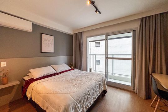 Apartamento para alugar com 1 quarto, 25m² em Pinheiros, São Paulo