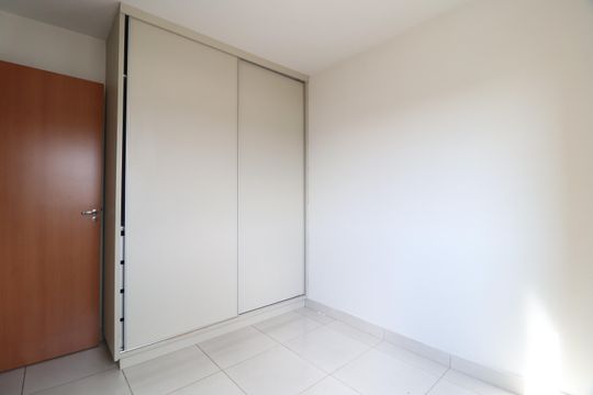 Quarto 1 de apartamento para alugar com 2 quartos, 48m² em Daniel Fonseca, Uberlândia