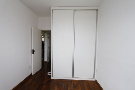 Quarto 1 de apartamento para alugar com 3 quartos, 90m² em Havaí, Belo Horizonte