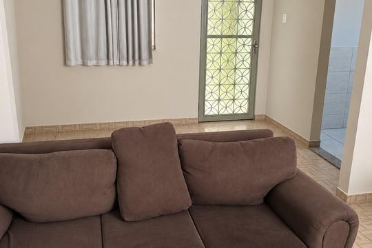 Sala de casa para alugar com 2 quartos, 60m² em Vicente de Carvalho, Rio de Janeiro