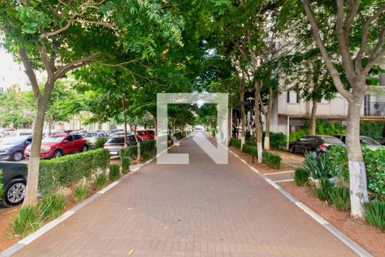 Área comum de apartamento à venda com 3 quartos, 56m² em Jardim Cocaia, Guarulhos