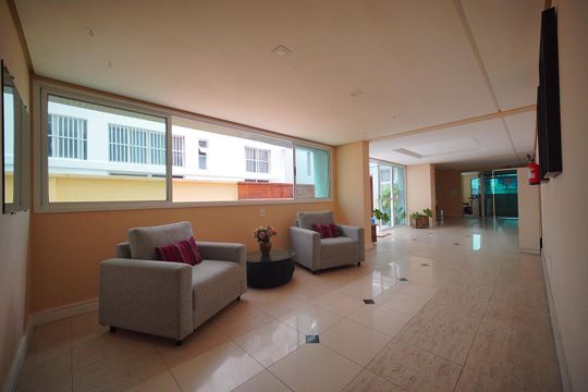 Hall de entrada de apartamento para alugar com 1 quarto, 42m² em Centro, Florianópolis