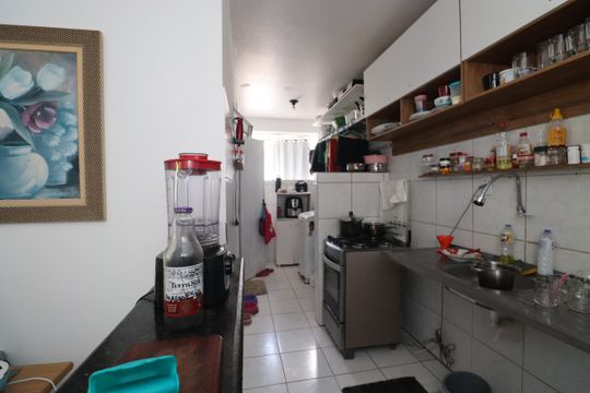 Cozinha de apartamento para alugar com 3 quartos, 62m² em São Marcos, Salvador