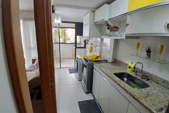Cozinha de apartamento à venda com 3 quartos, 137m² em Recreio dos Bandeirantes, Rio de Janeiro
