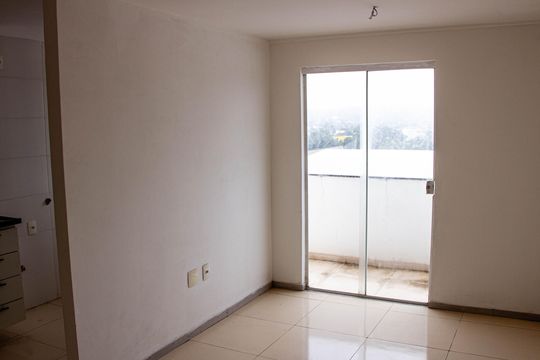 Apartamento para alugar com 2 quartos, 53m² em Guaratiba, Rio de Janeiro
