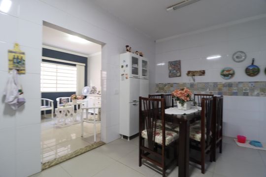 Cozinha de casa para alugar com 4 quartos, 300m² em Granada, Uberlândia
