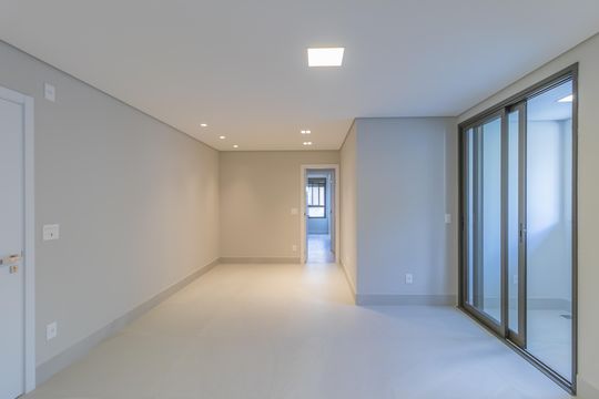 Sala  de apartamento à venda com 3 quartos, 74m² em Cidade Nova, Belo Horizonte