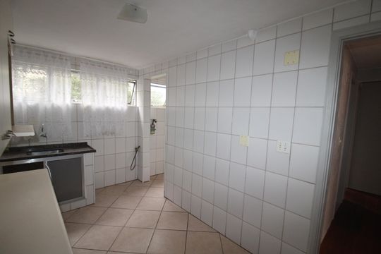 Cozinha de apartamento para alugar com 2 quartos, 71m² em Limão, São Paulo